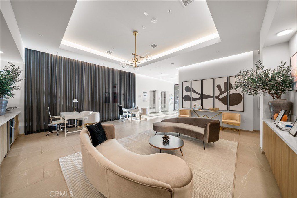 218 N El Molino Avenue. Pasadena, CA 91101