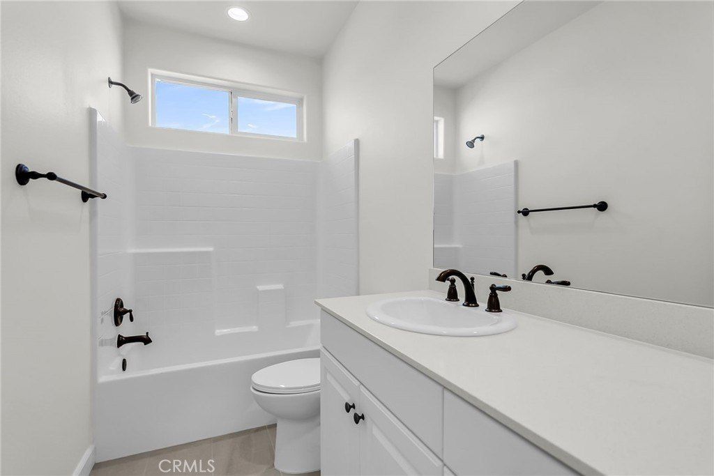 7408 Desert Sky Drive. Yucca Valley, CA 92284