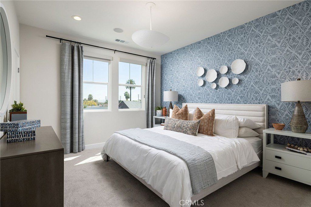 109 Towns Avenue. Upland, CA 91786