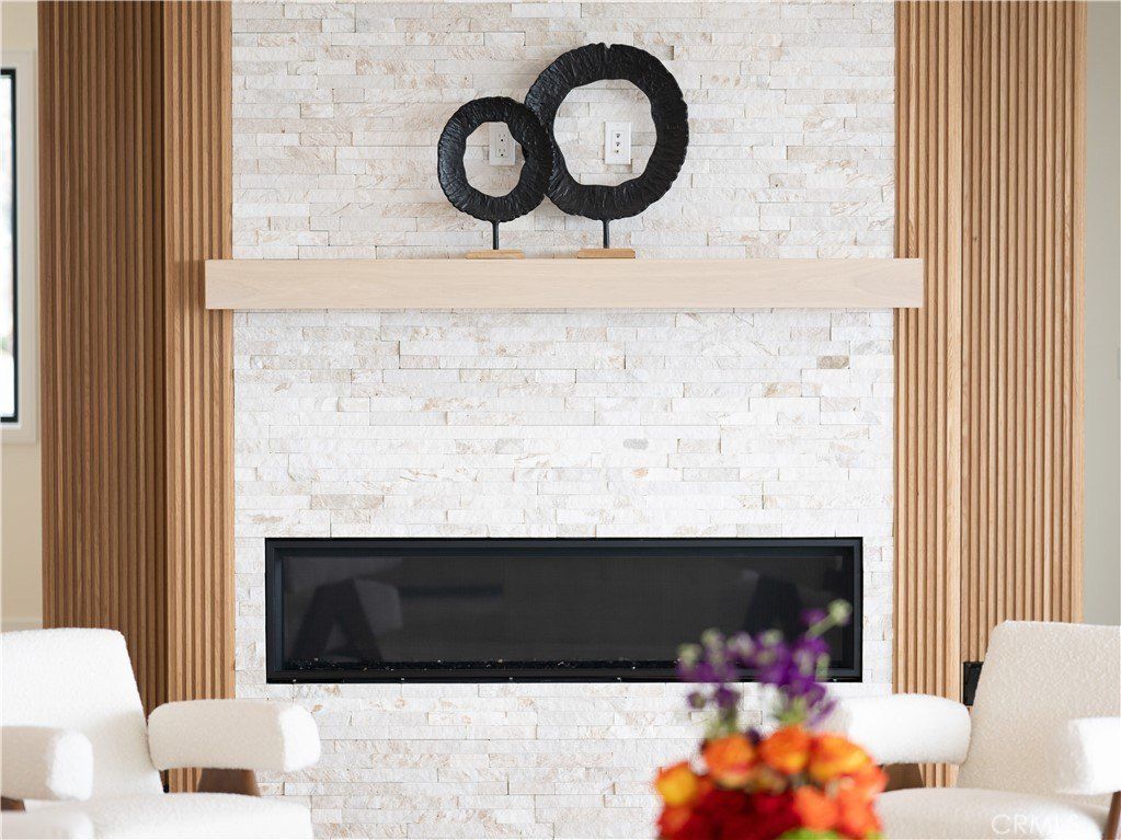 461 Nw Chabela Dr. Manhattan Beach, CA 90266