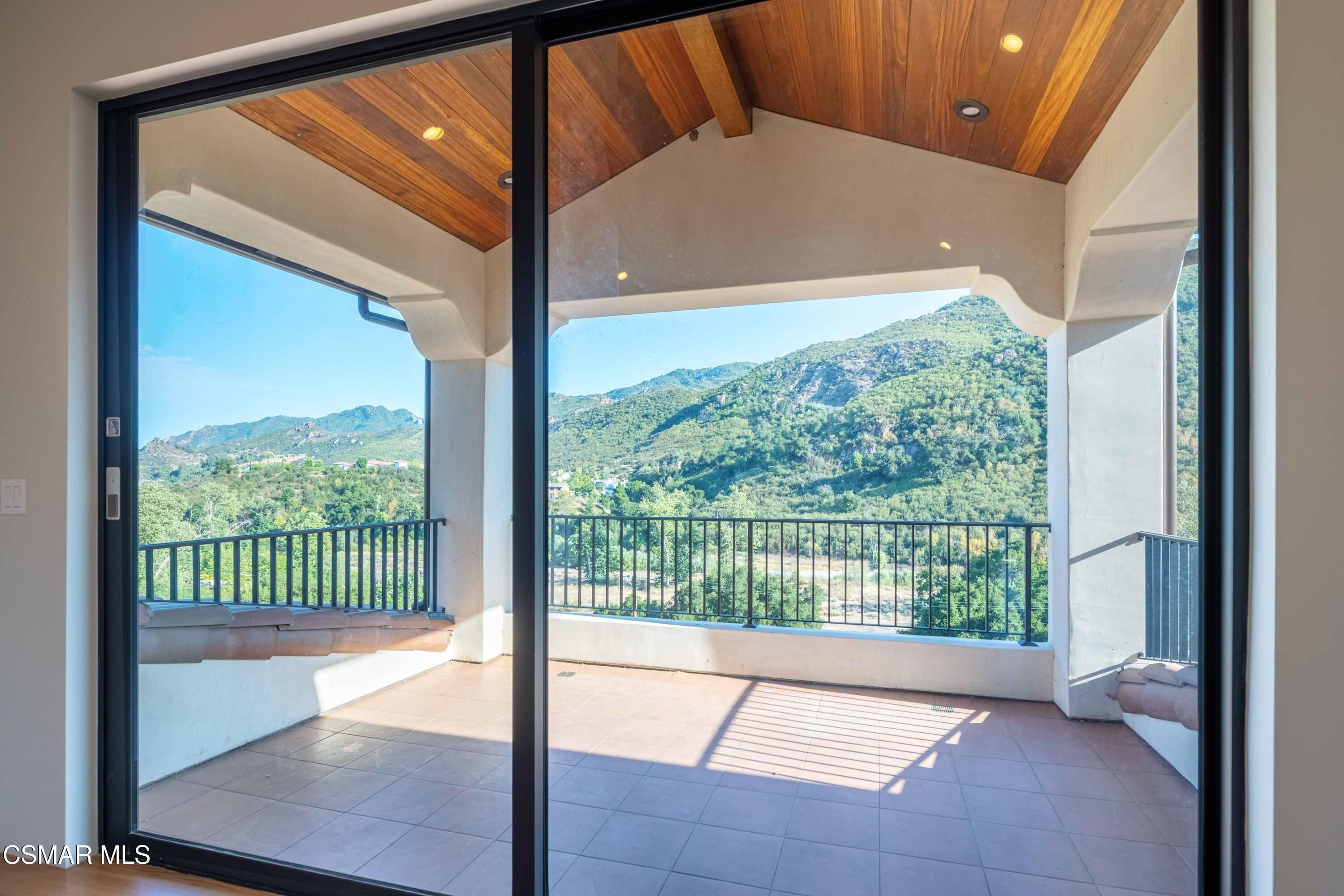 2224 Careful Avenue. Agoura Hills, CA 91301