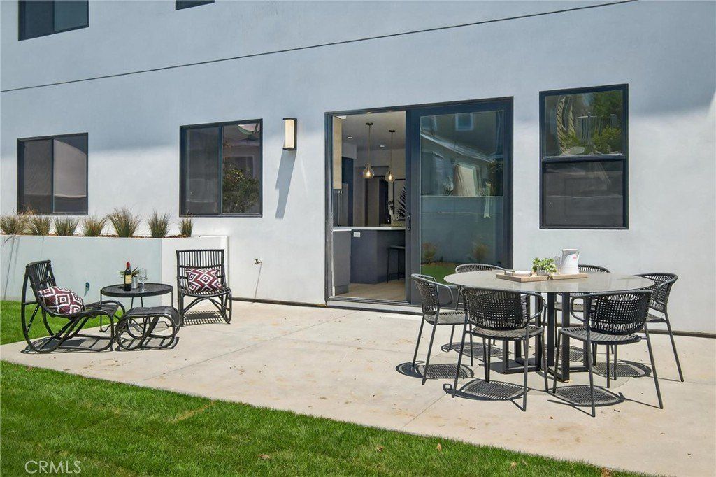 1007 S Prospect Ave. Redondo Beach, CA 90277