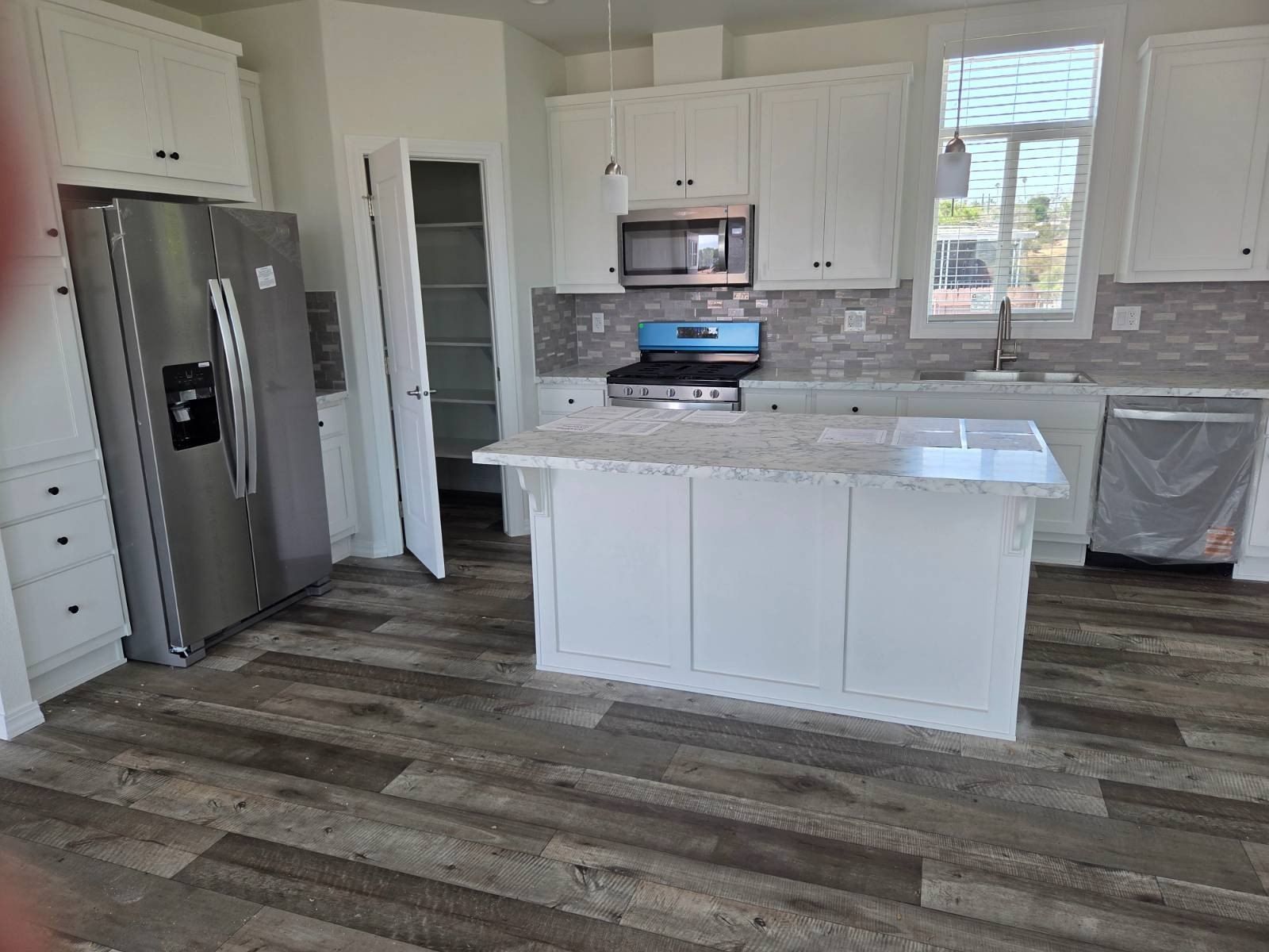 13162 Hwy 8 Bus. El Cajon, CA 92021