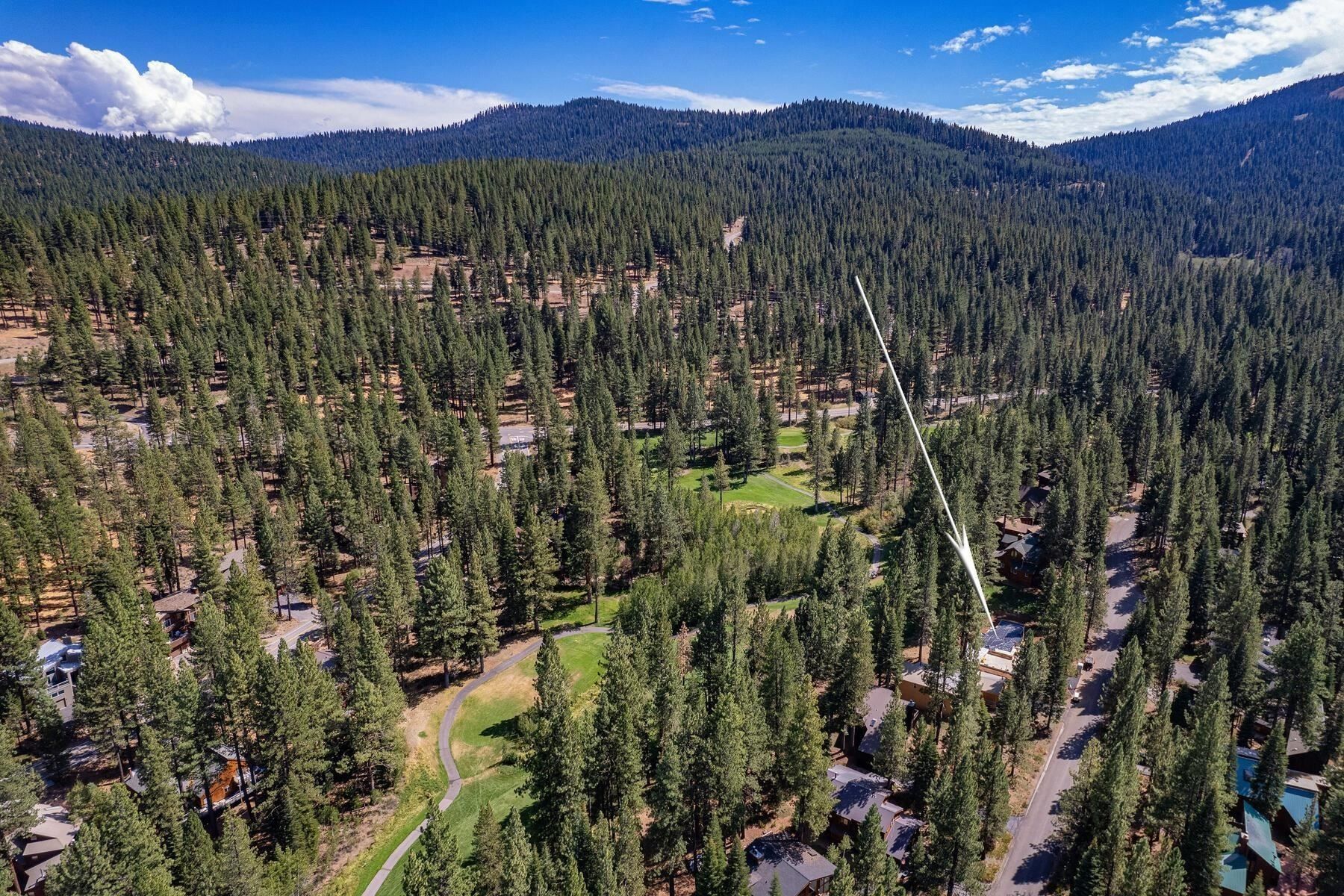 415 Lodgepole. Truckee, CA 96160
