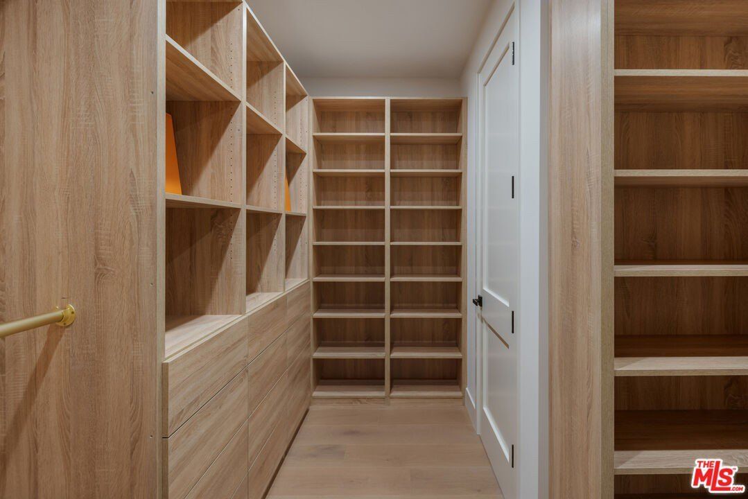 3910 Mclaughlin Ave. Los Angeles, CA 90066