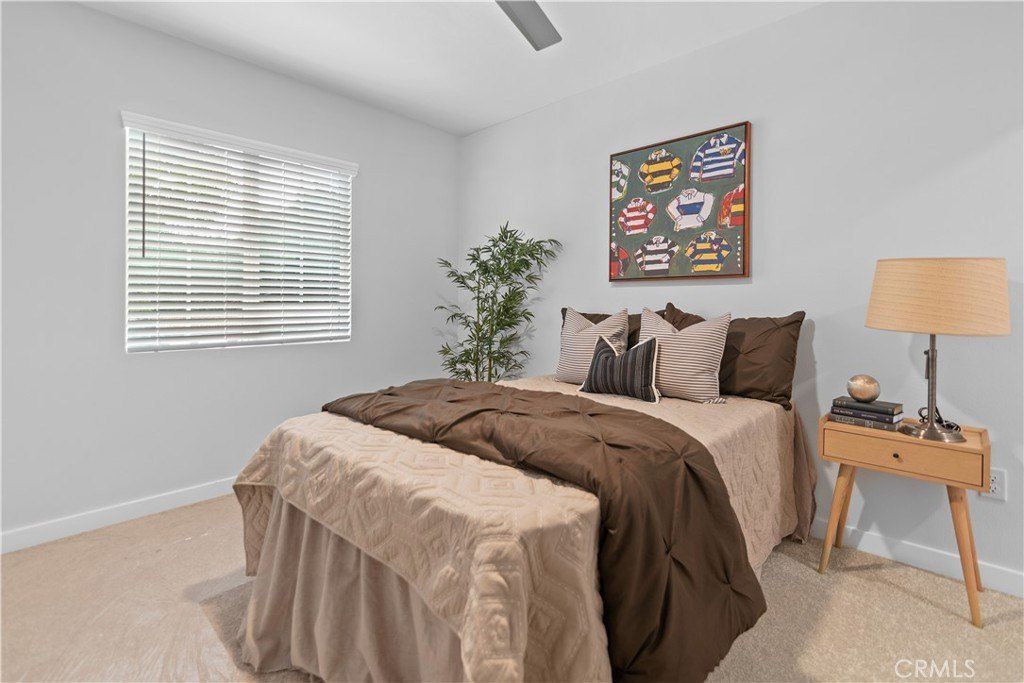 872 W Walnut Avenue. Monrovia, CA 91016