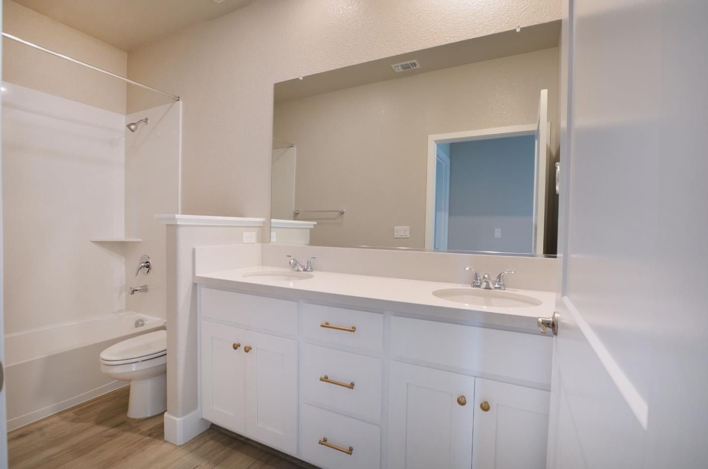 813 Big Range Way. Rocklin, CA 95765