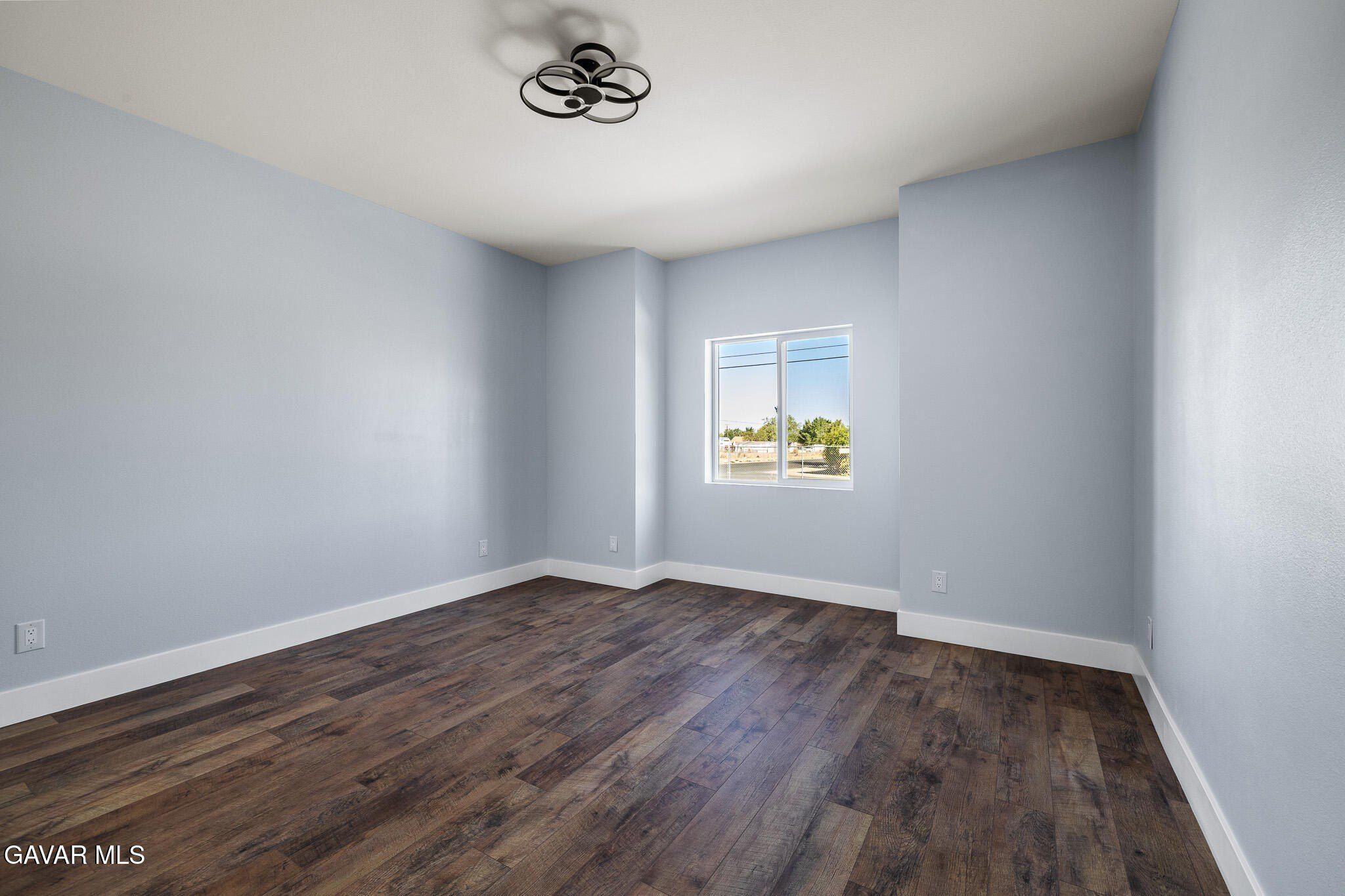 10708 E Avenue R14. Littlerock, CA 93543