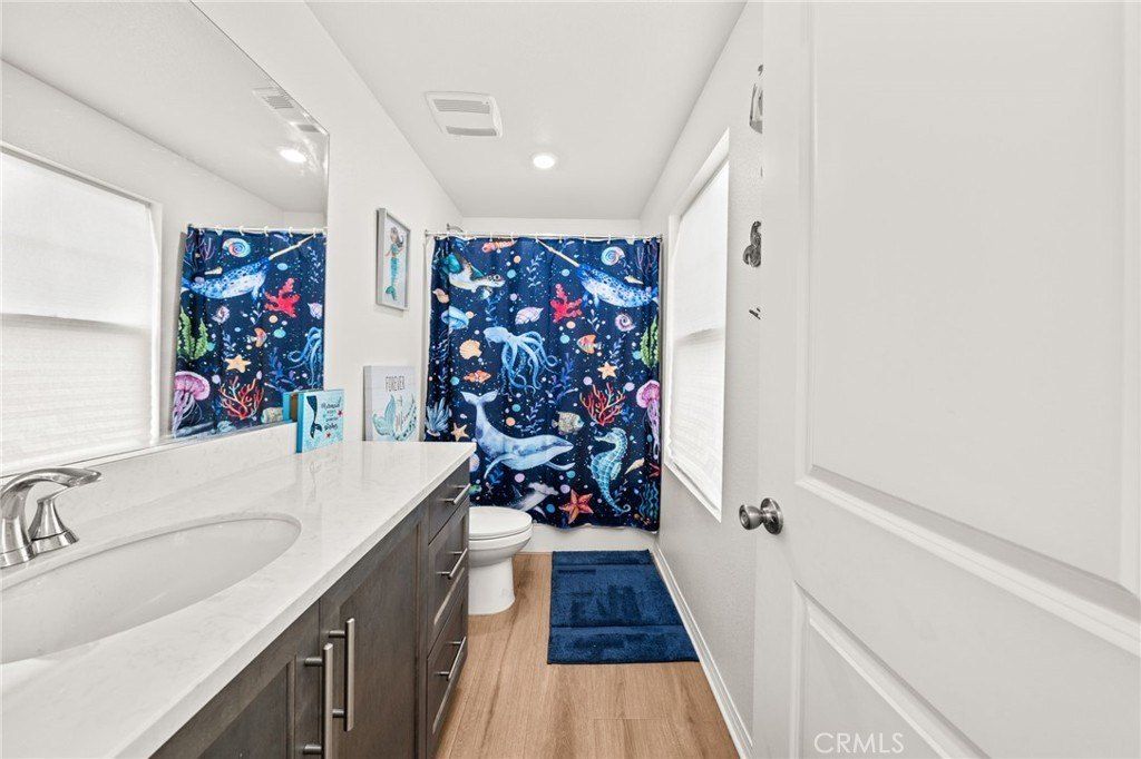 2684 E Towhee. Ontario, CA 91761