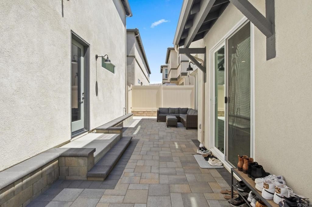 39532 Tannat Drive. Temecula, CA 92591