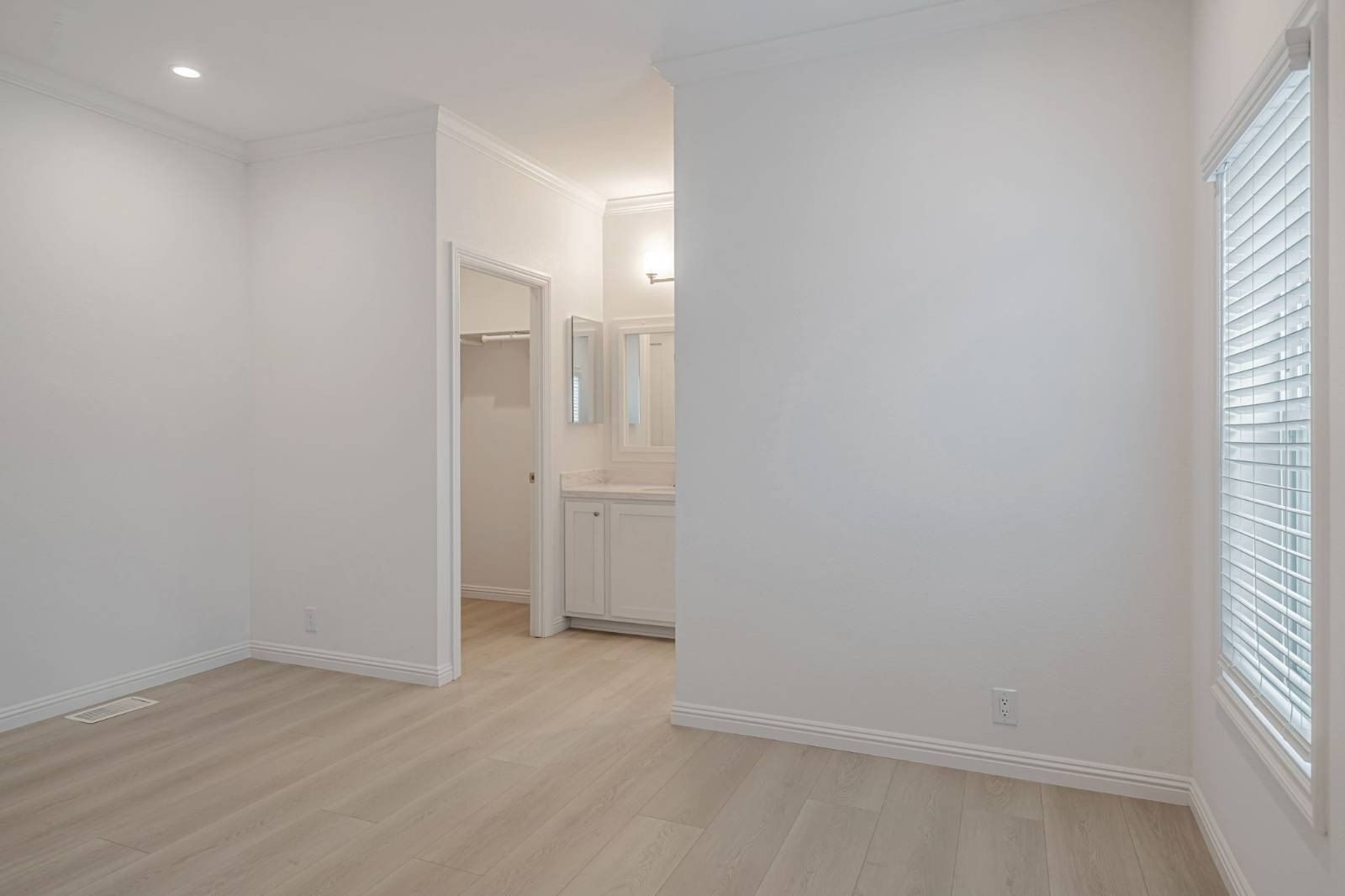 238 Chateau La Salle Dr. San Jose, CA 95111