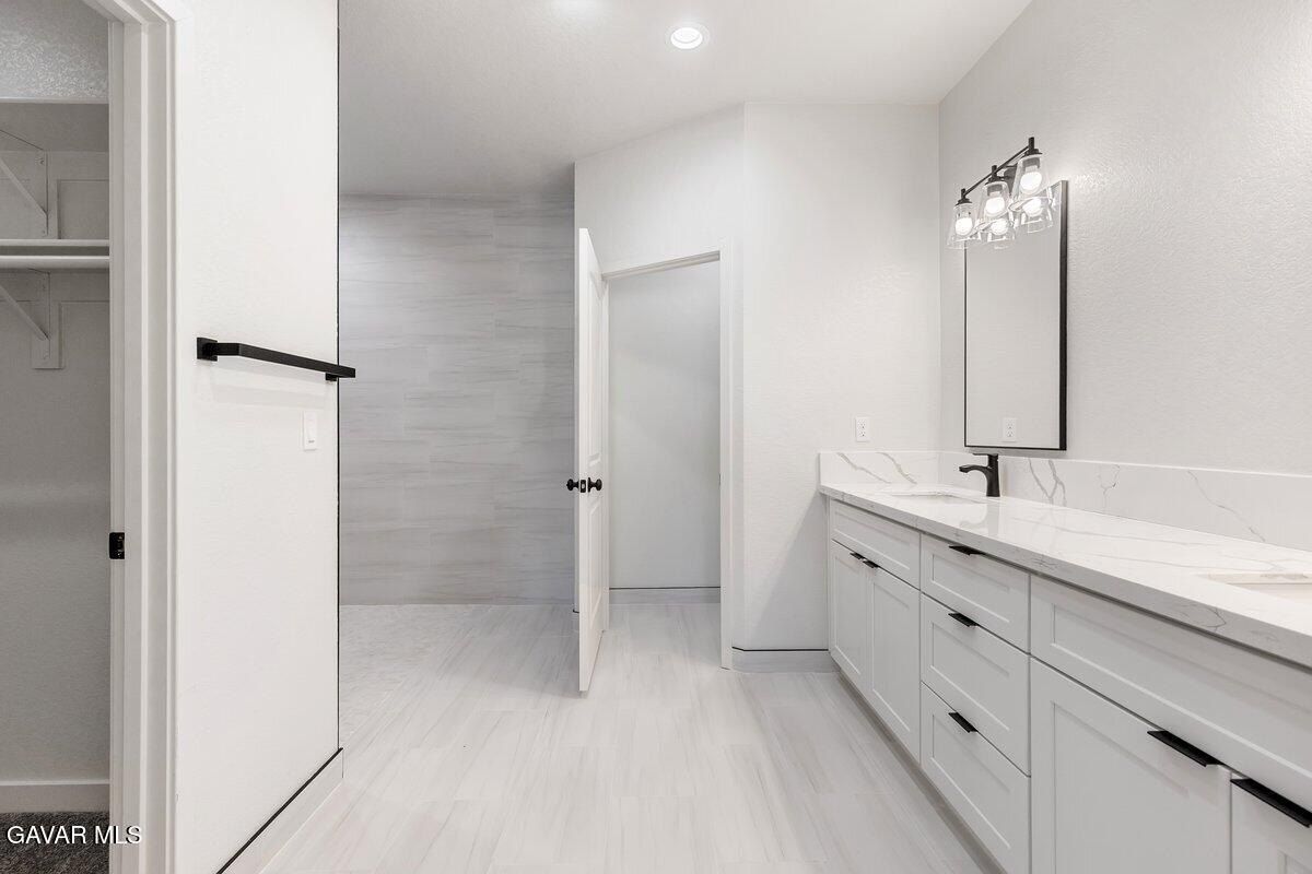 10351 Crest Road. California City, CA 93505