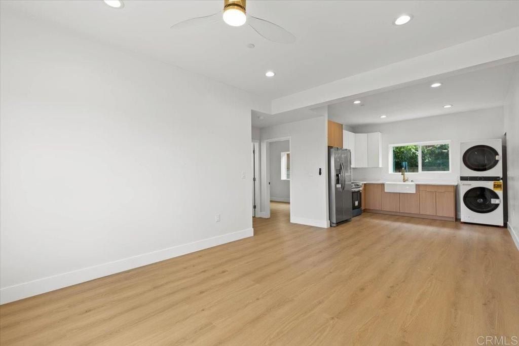 785 Lemon Ave. Vista, CA 92084