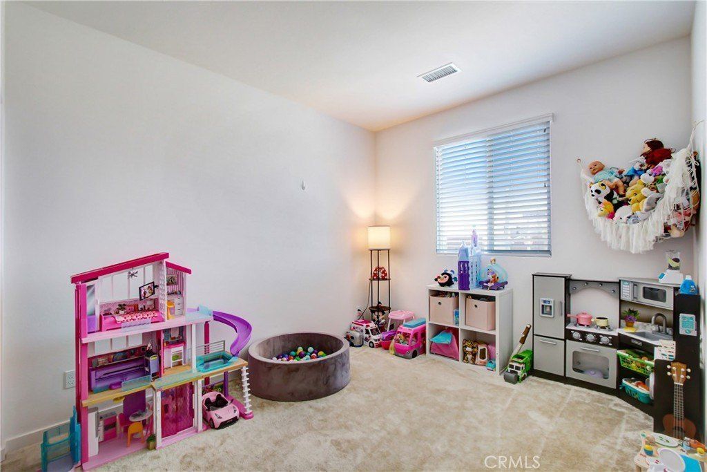 3934 Lavine Way. Corona, CA 92883