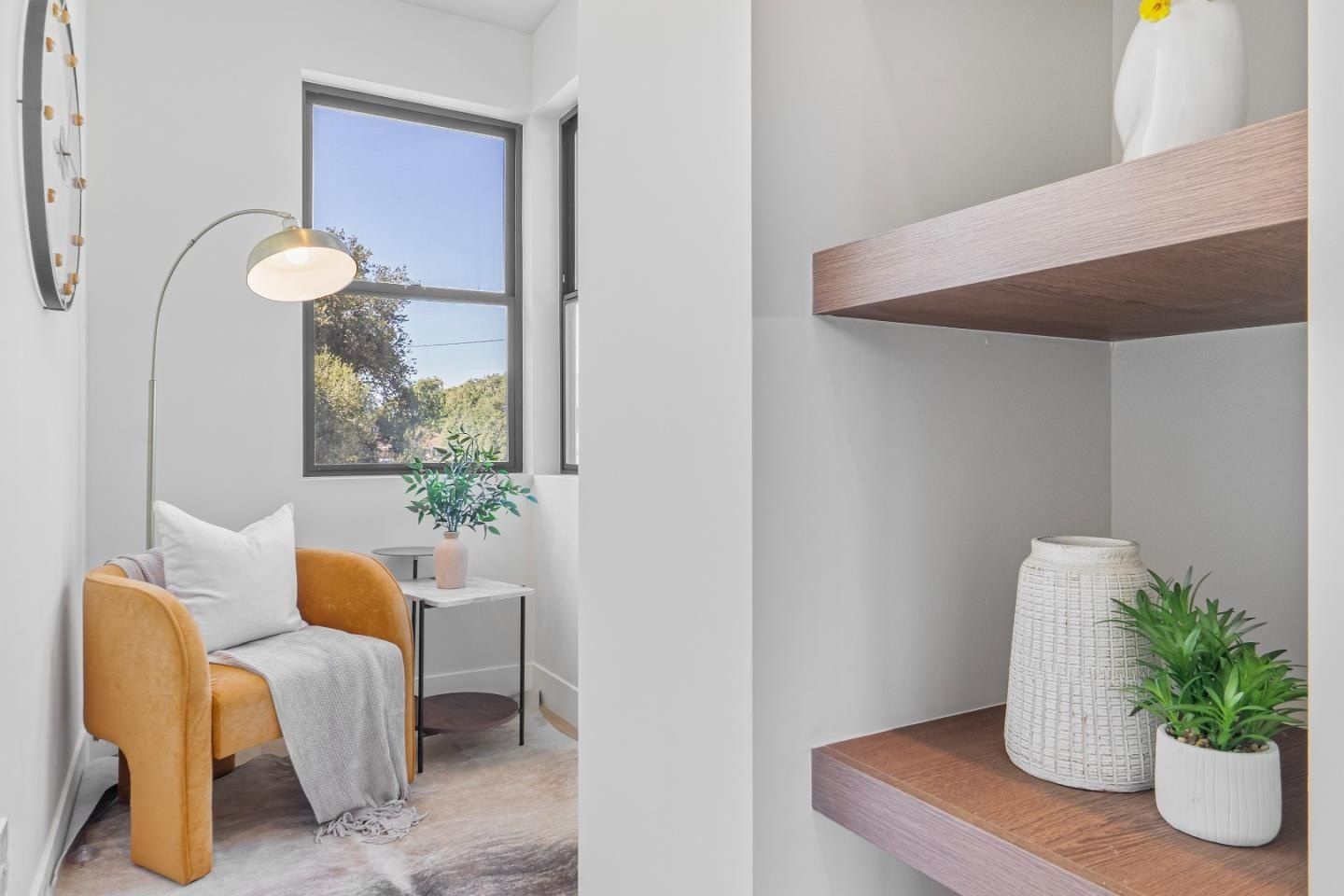 767 Cuesta Dr. Mountain View, CA 94040