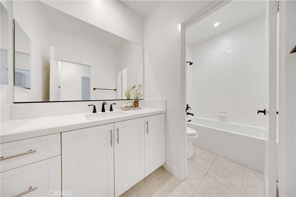 22049 Portofino Drive. Walnut, CA 91789