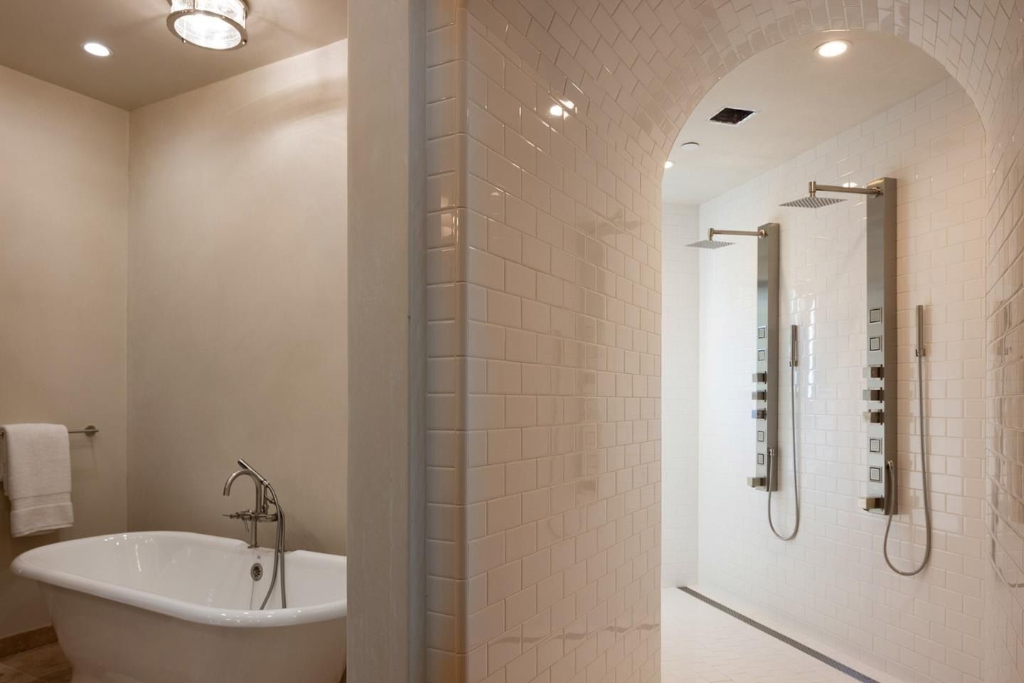 24275 Via Malpaso. Monterey, CA 93940