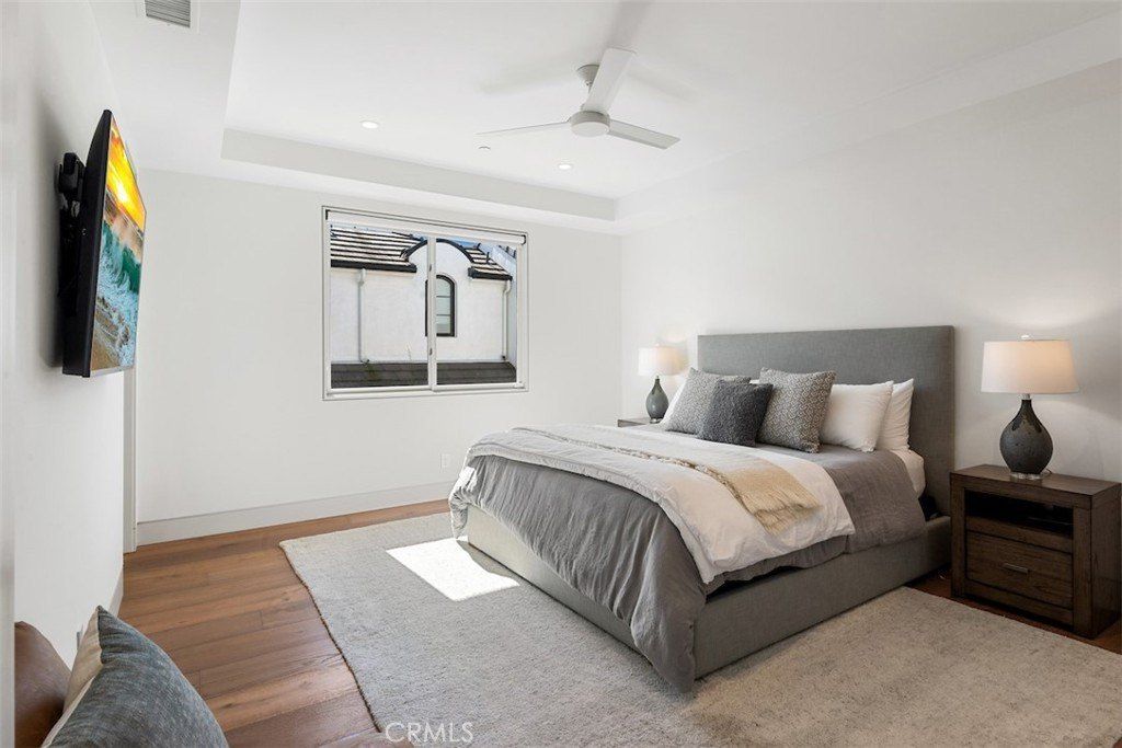 2965 La Carlita. Hermosa Beach, CA 90254