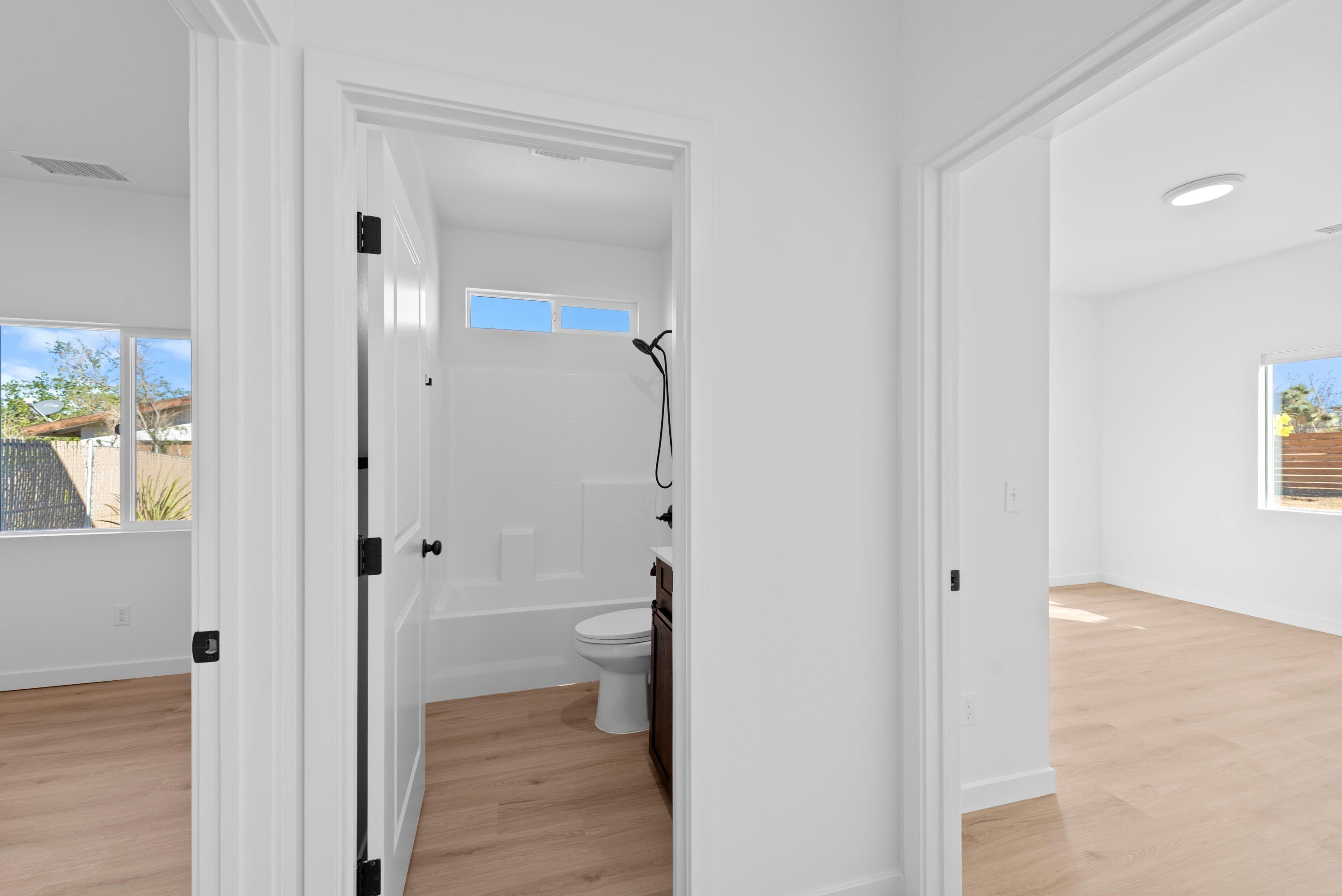 7490 Bonita Trail. Yucca Valley, CA 92284