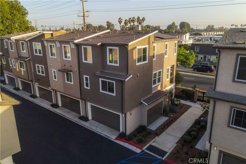 11753 Florence Ave. Santa Fe Springs, CA 90670