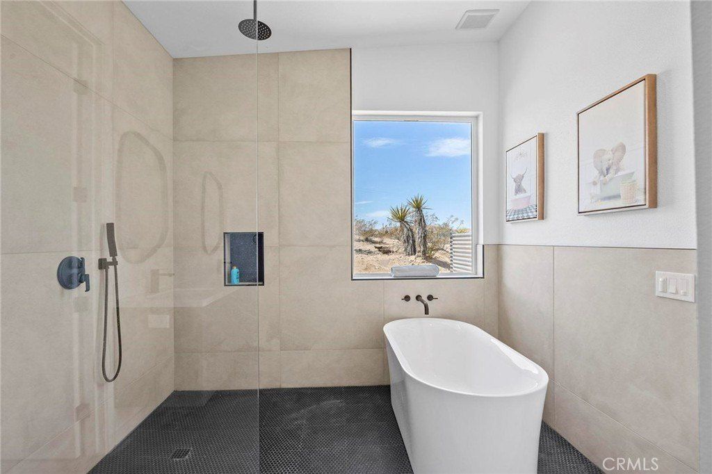 4273 Inez Avenue. Yucca Valley, CA 92284