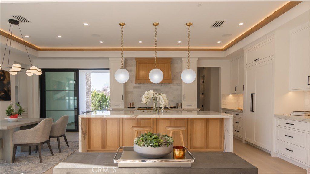 600 Powell Place. Newport Beach, CA 92663