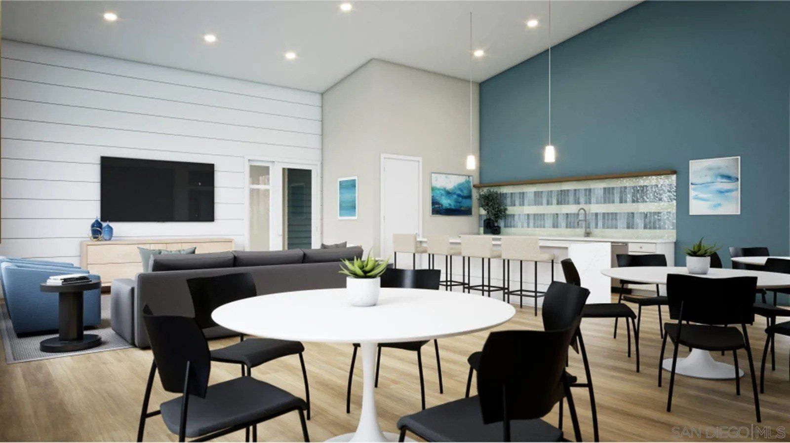 857 Cheyne Loop Unit 3. Chula Vista, CA 91911