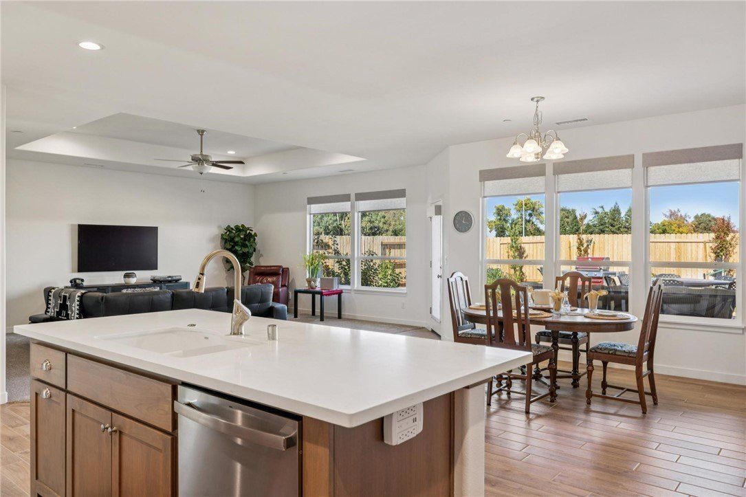 314 Bainbridge Place. Chico, CA 95973