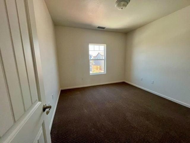 1484 Concord Way. Dinuba, CA 93618