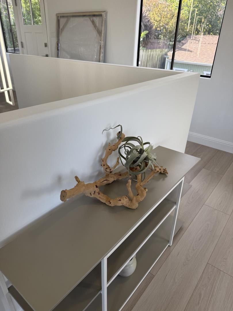 339 Monterey St. Brisbane, CA 94005