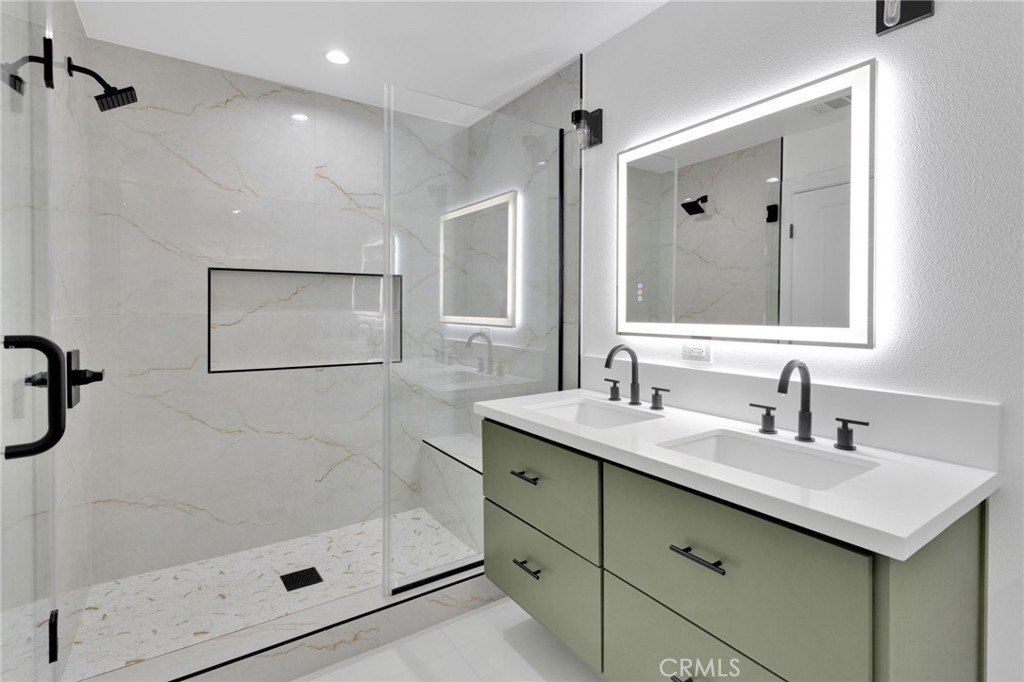 16212 Mesquite St. Hesperia, CA 92345