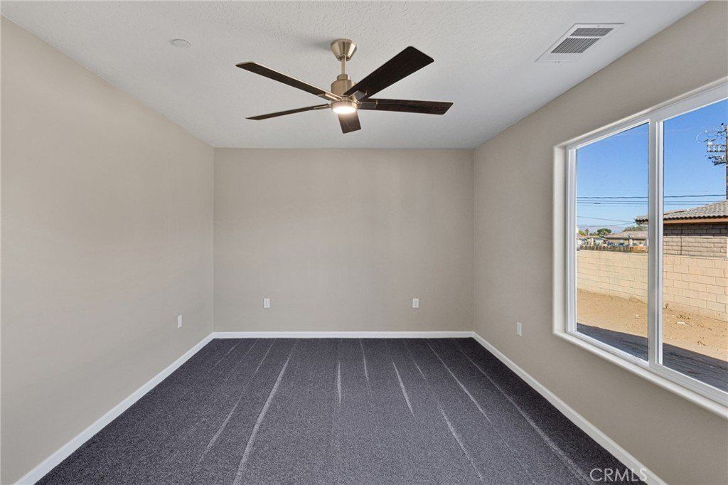 9677 I Avenue. Hesperia, CA 92345