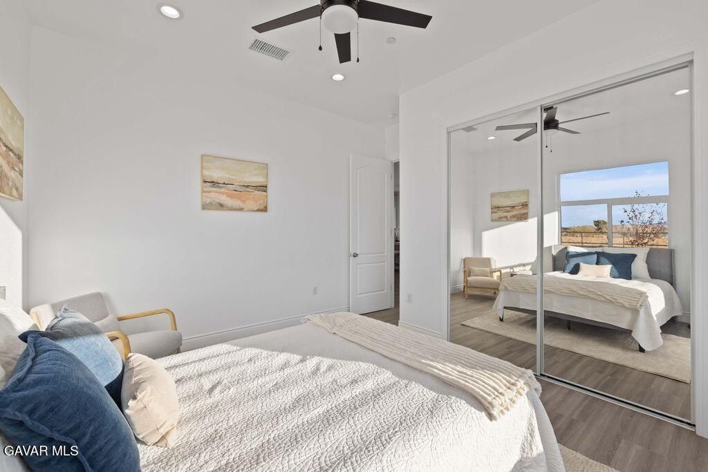 7214 W A6 Avenue. Lancaster, CA 93536