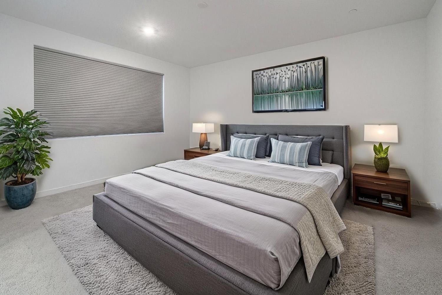 2735 Redda Road N. Fresno, CA 93737