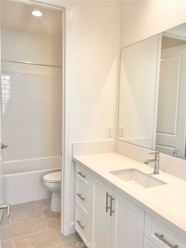 325 S Nevada Avenue. Ventura, CA 93004