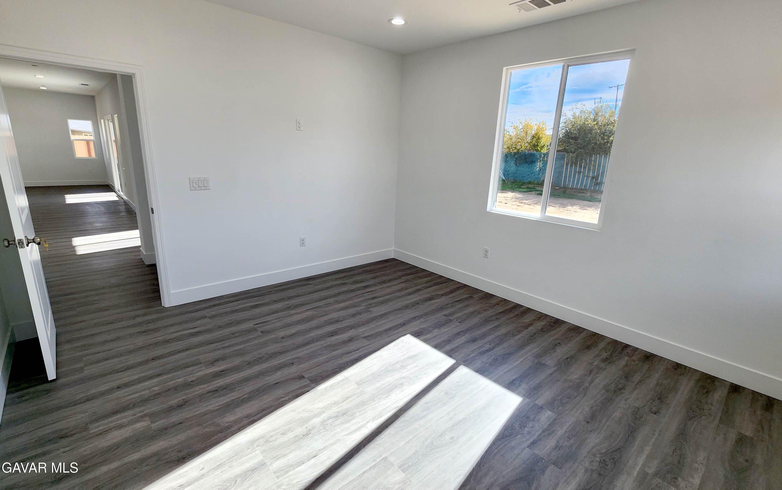 9010 Heather Avenue. California City, CA 93505