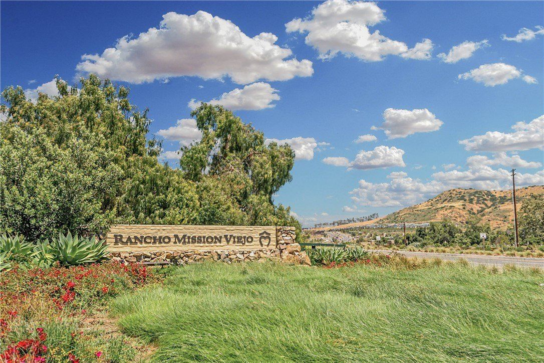750 Cornelia Way. Rancho Mission Viejo, CA 92694