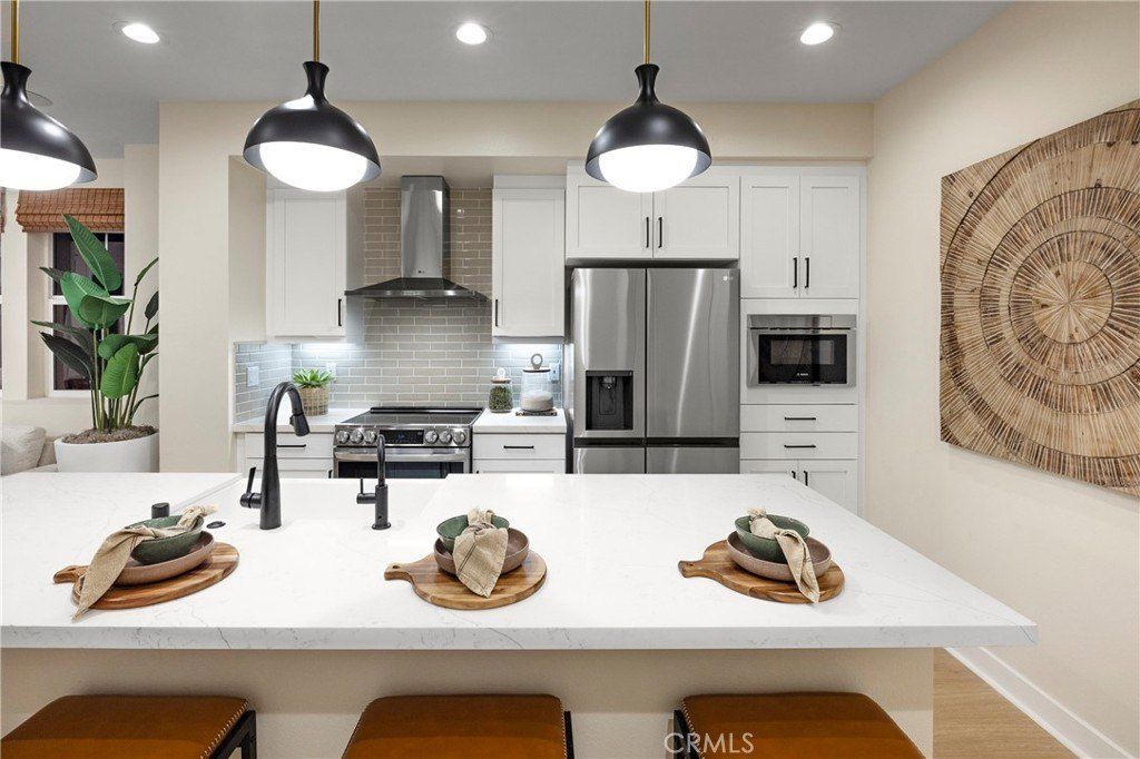 1317 Cantada Court. El Cajon, CA 92019