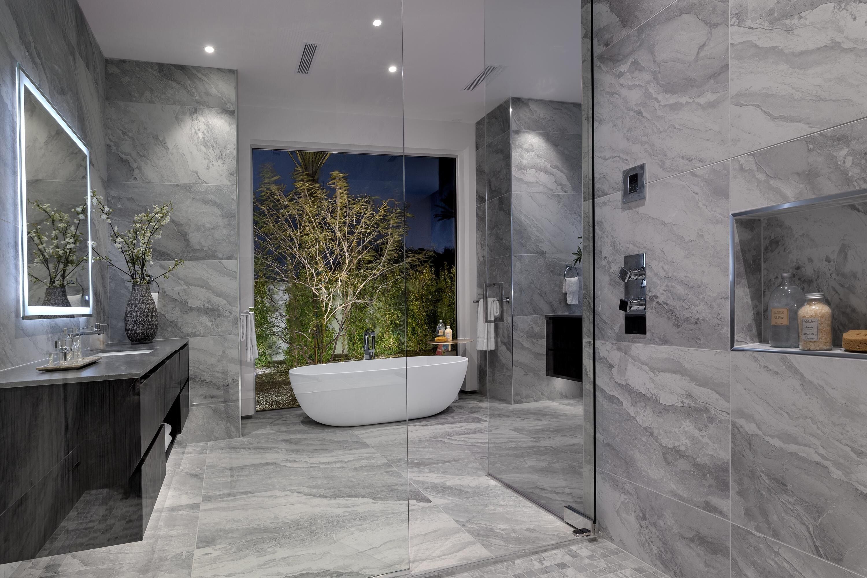 16 Via Linea. Rancho Mirage, CA 92270