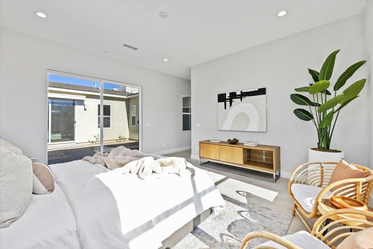 69631 Camino Mirasol. Cathedral City, CA 92234