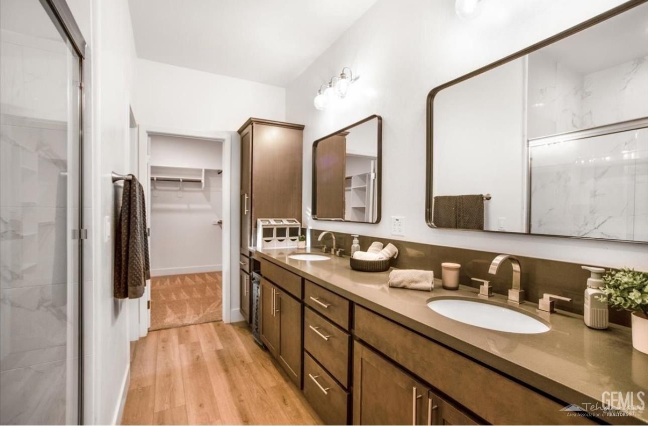 18671 Buckeye. Tehachapi, CA 93561