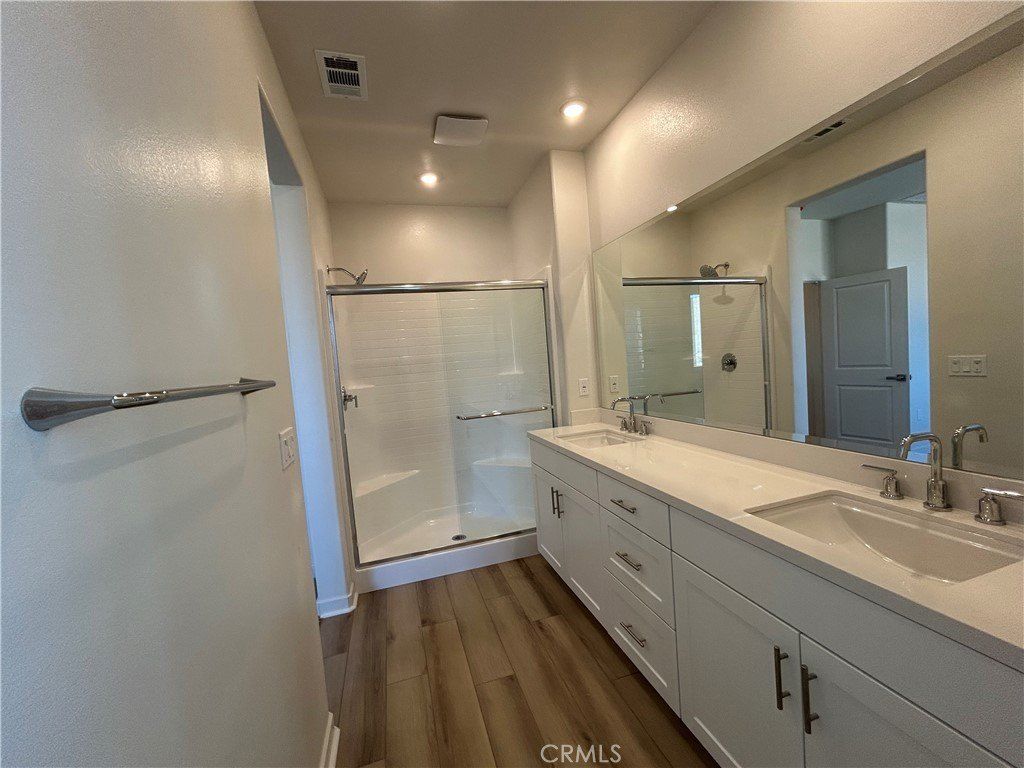 7001 Solara Way. Westminster, CA 92683