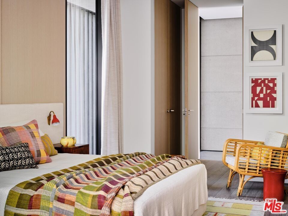 1655 Carla Rdg. Beverly Hills, CA 90210