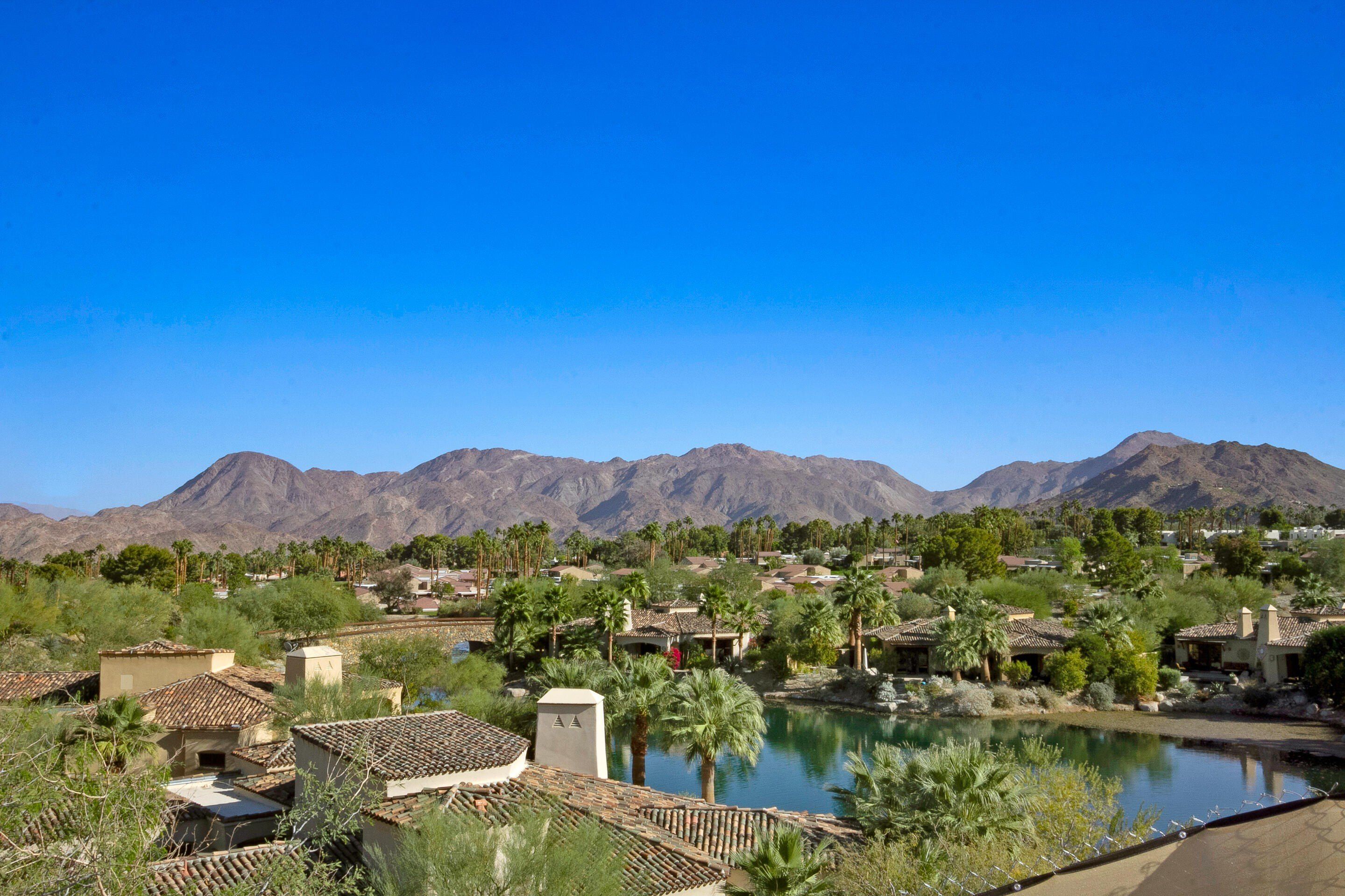 48513 Old Stone Trail. Palm Desert, CA 92260