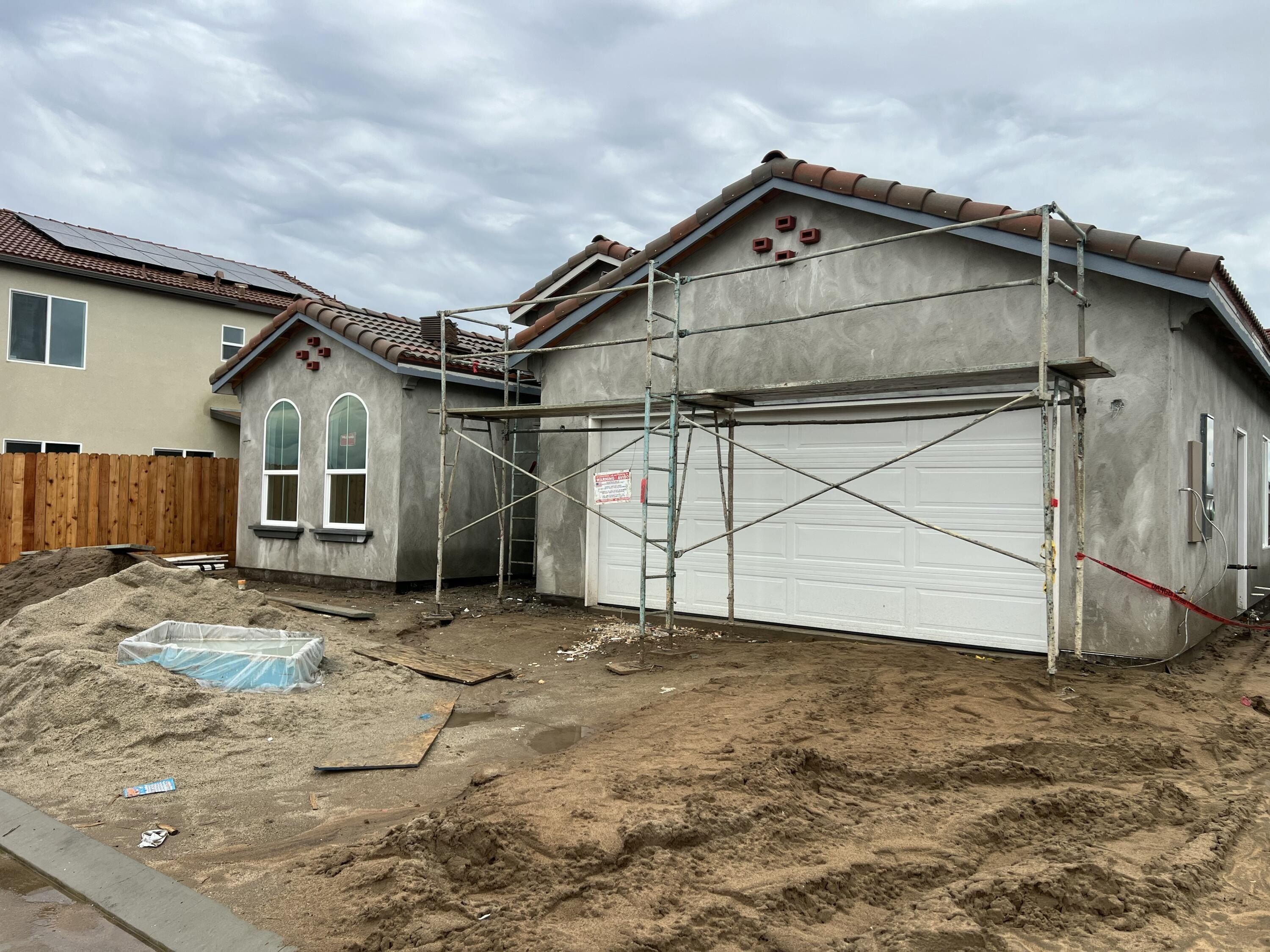 1444 Crimson Way Lot 50. Dinuba, CA 93618