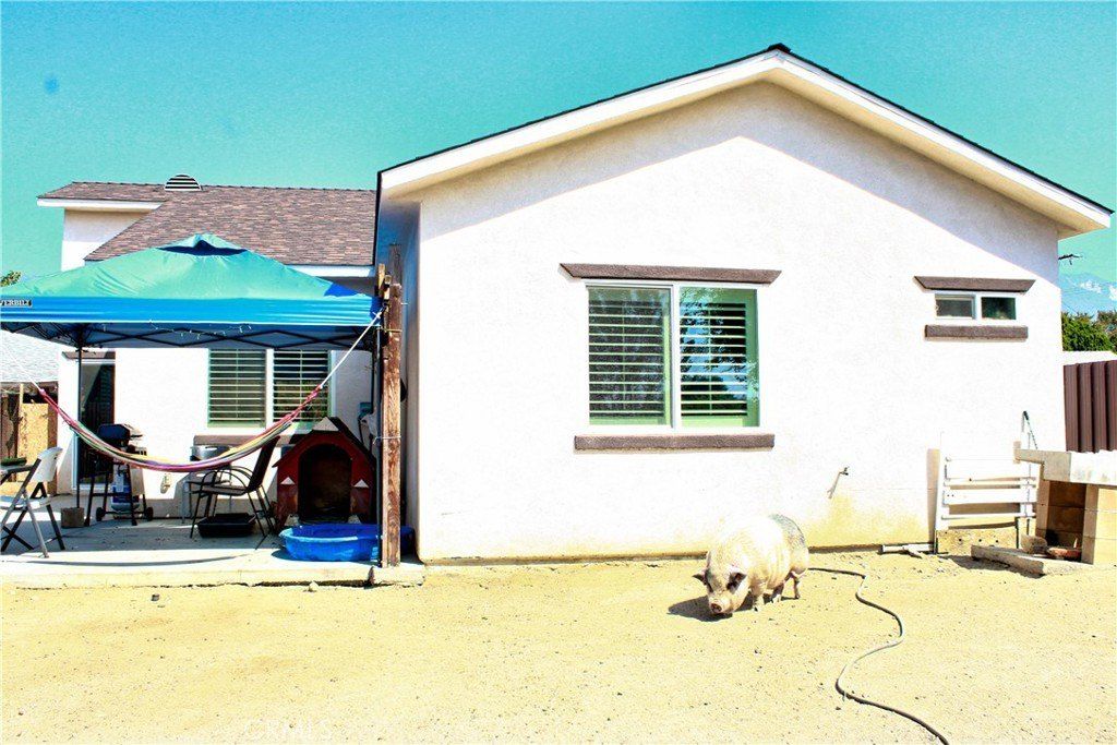 279 W 39Th. San Bernardino, CA 92404