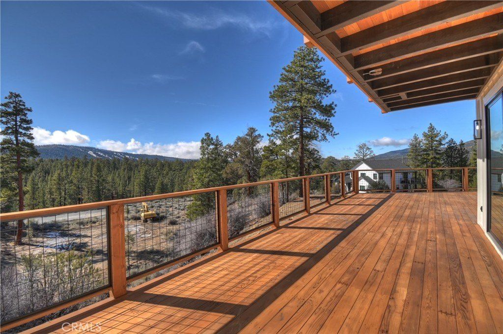 506 Wood Bridge. Big Bear City, CA 92314