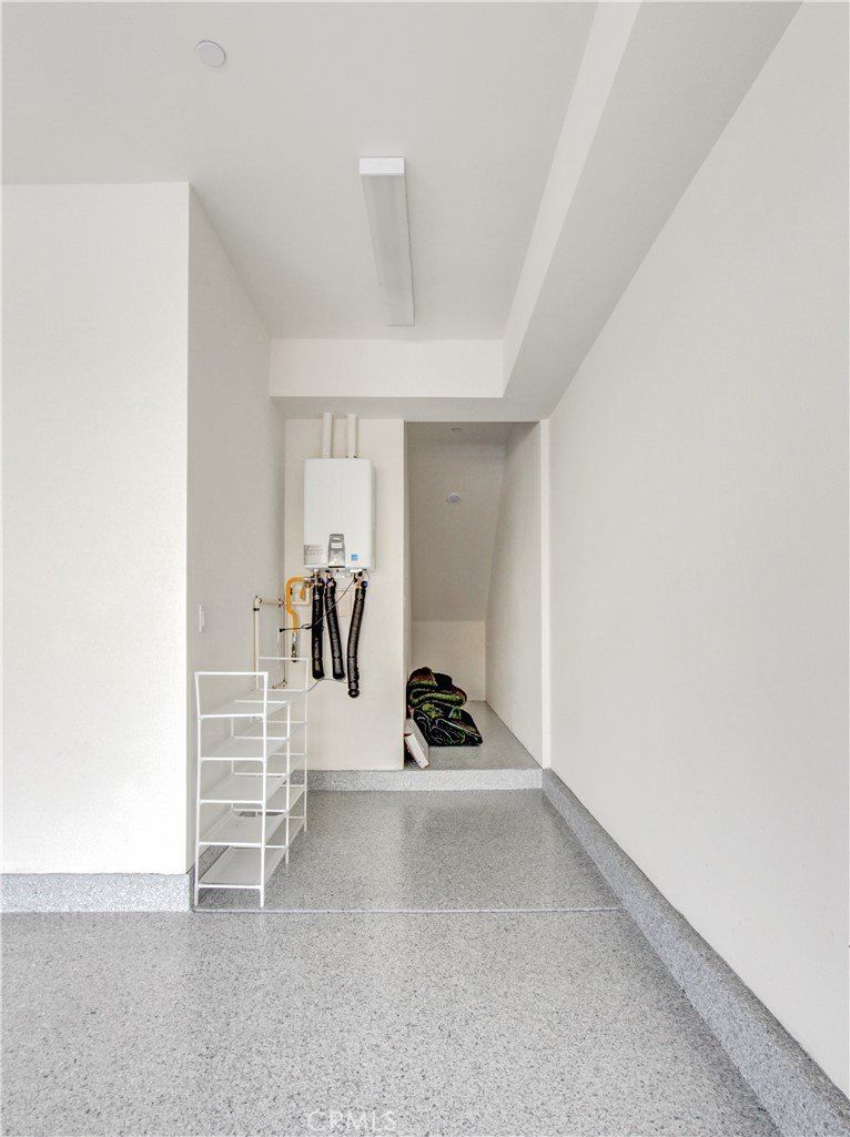 230 Sora. Irvine, CA 92618