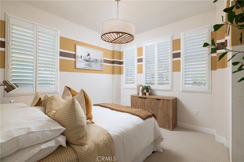 111 N First Avenue. Upland, CA 91786