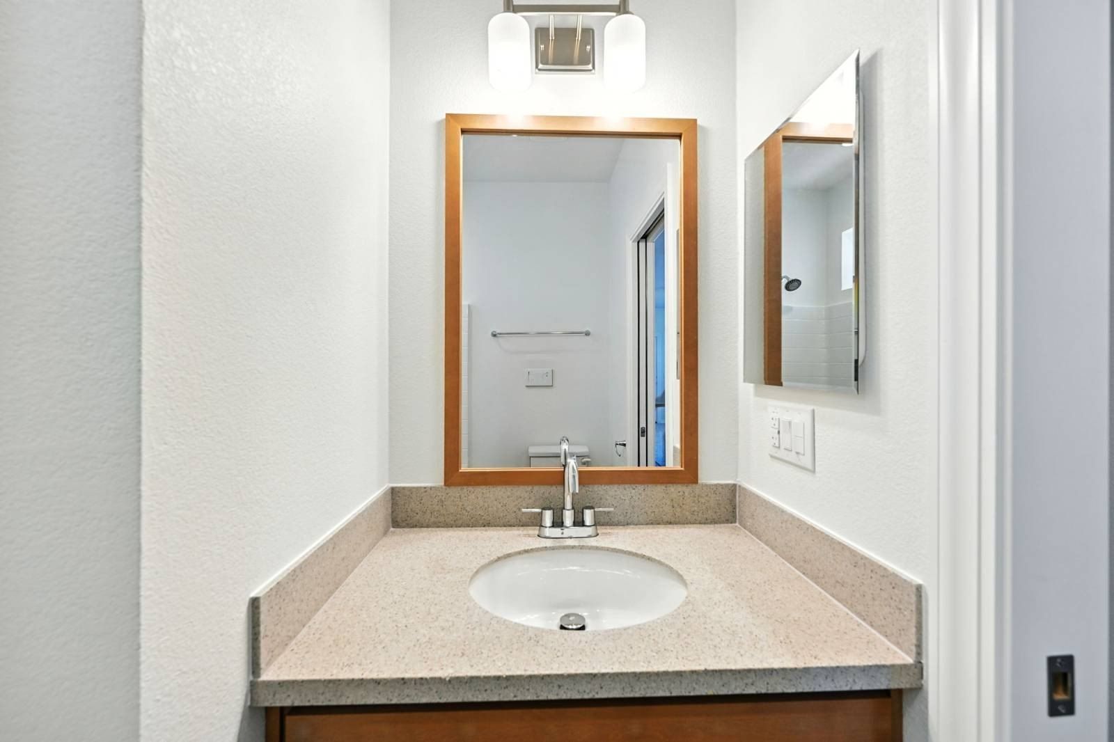 1600 Palm Ave. San Diego, CA 92154